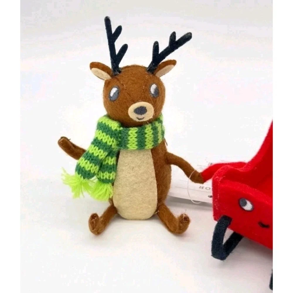 2024 Target Wondershop Felt Reindeer & Sleigh Duo Christmas Figurine
